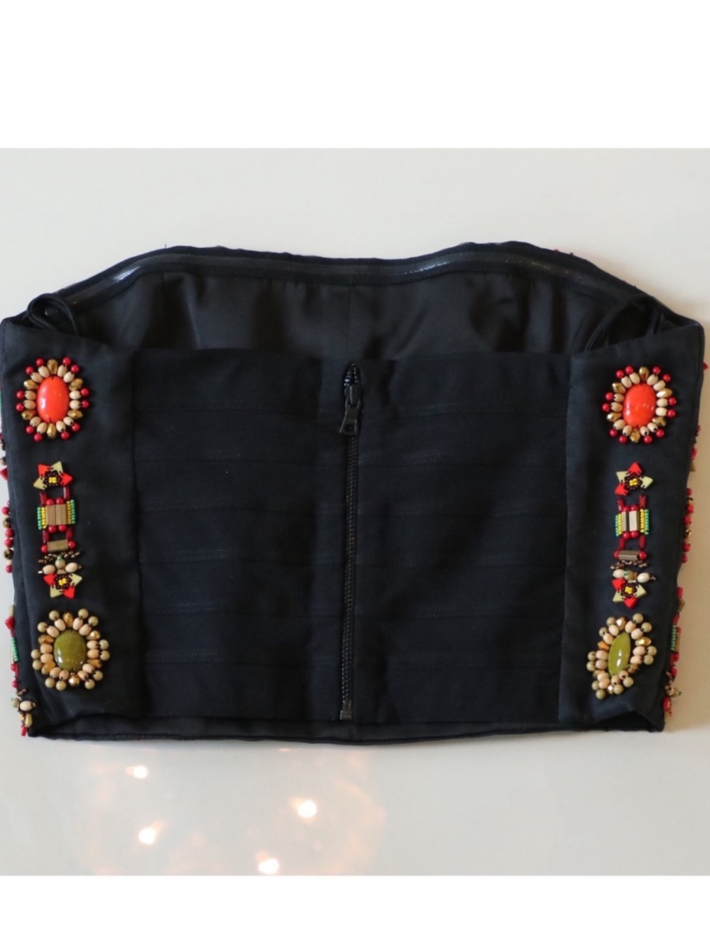 Alice + Olivia Saraphina Beaded Crop top - Picture 3 of 4